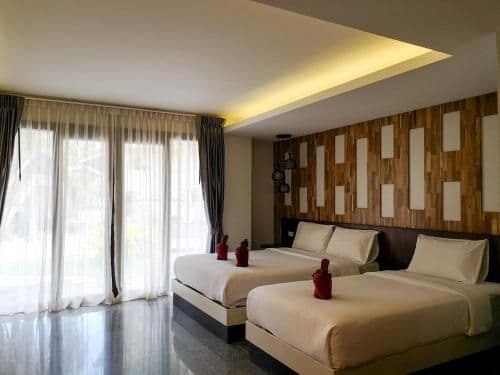 Deluxe Ground Floor