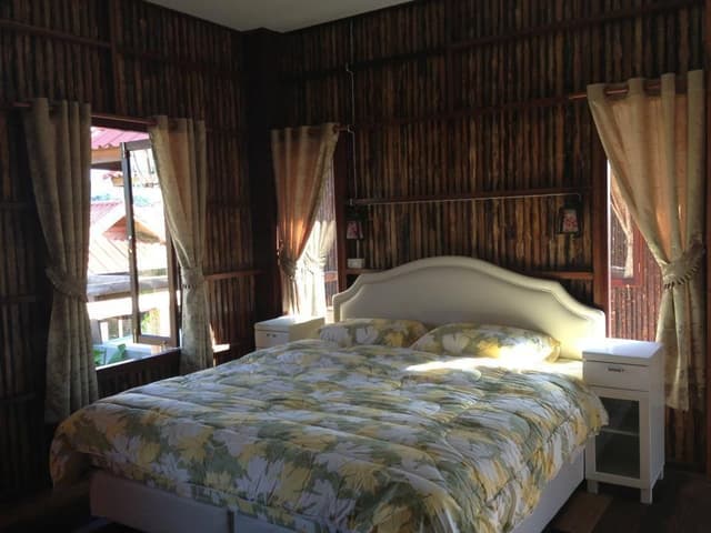 Standard Double Bed