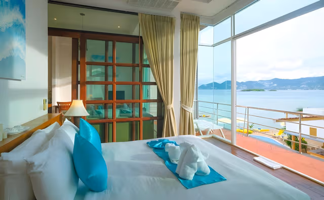 Beachside Suite