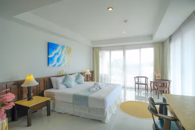 Deluxe Seaview
