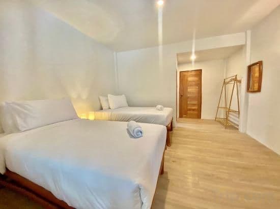 Private Twin Room