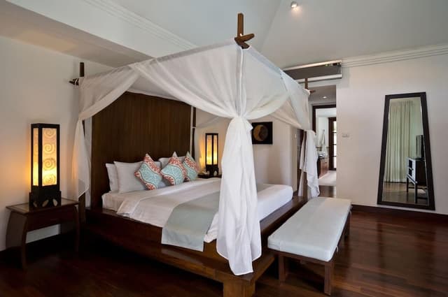 Three-Bedroom Courtyard Pool Villa