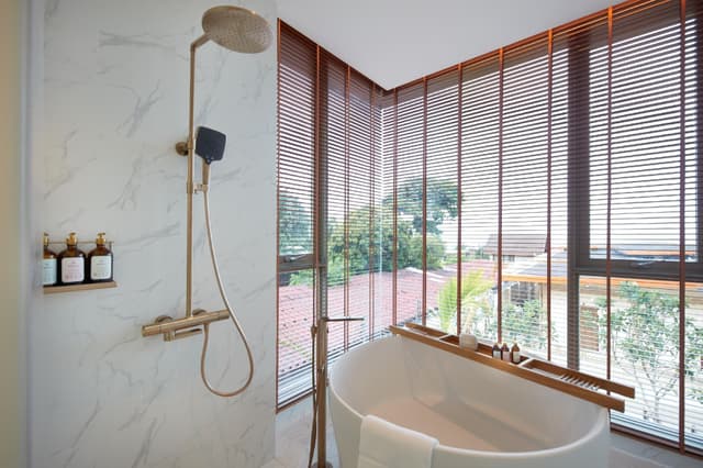Homey Sea View Room