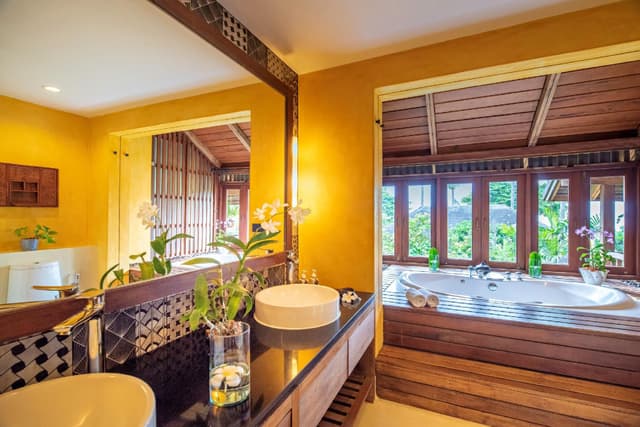 Boutique Ocean Escape