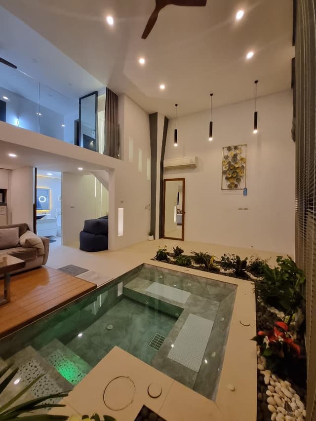 Sunrise View Villa with Living Room