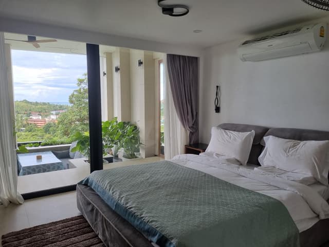 Diamond Suite