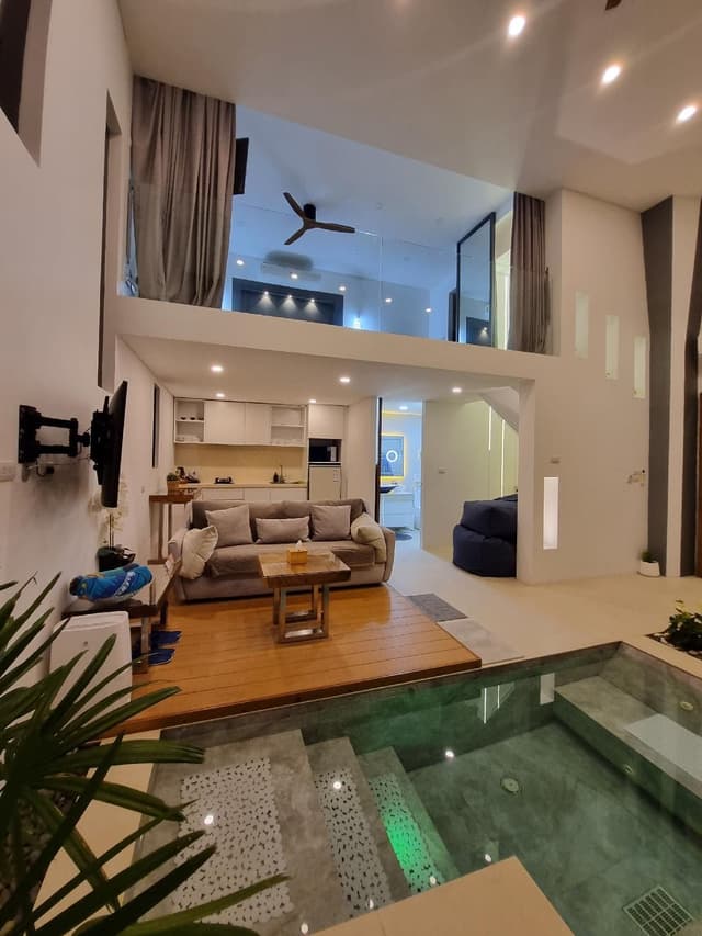 Sunrise View Villa with Living Room