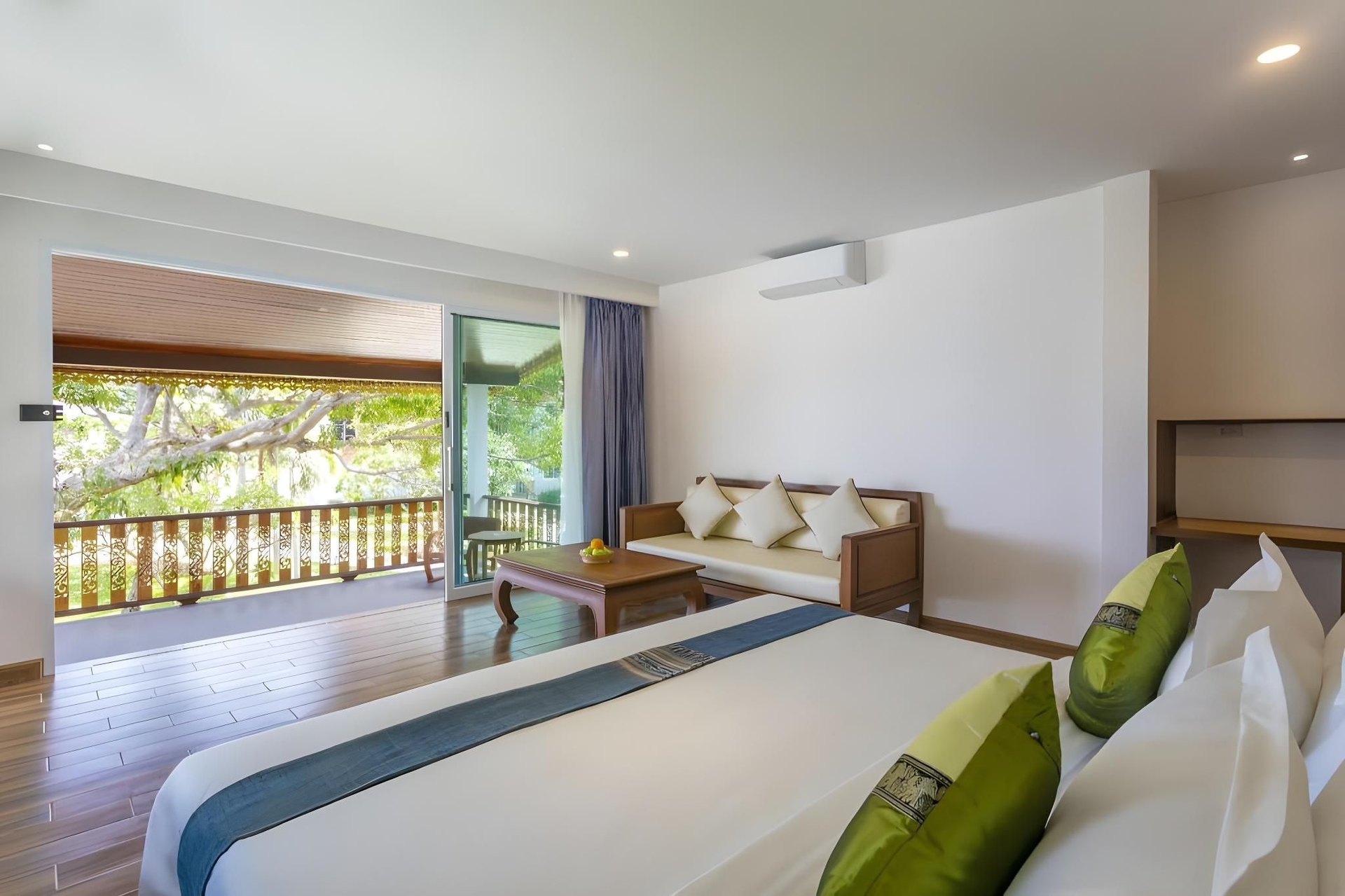Aura Samui Best Beach Hotel4