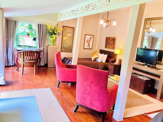 Superior Twin Room
