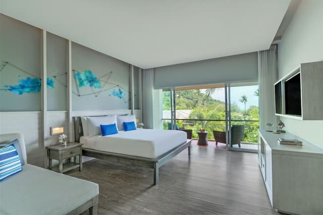 Avani Deluxe Room