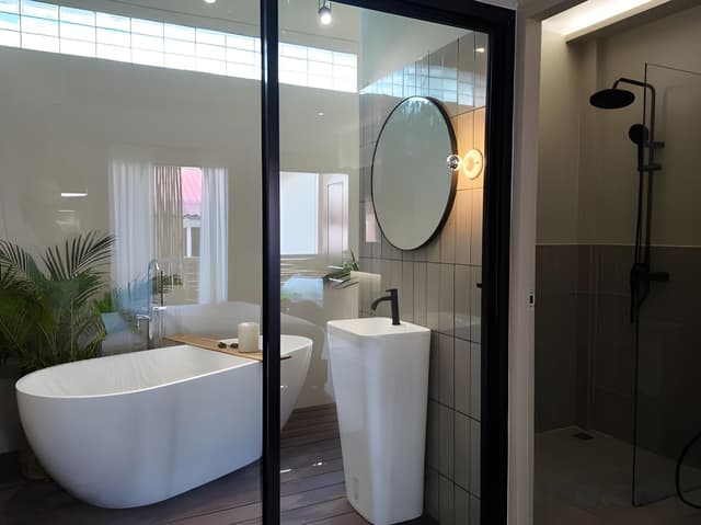 Standard Room with Bathtub
