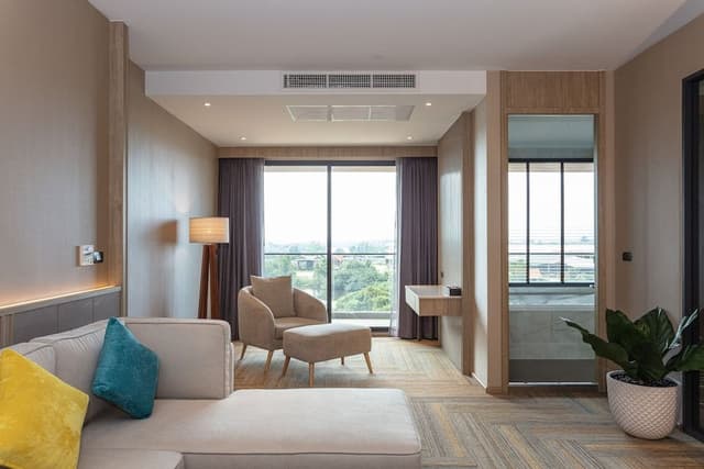 Laguna Executive Suite