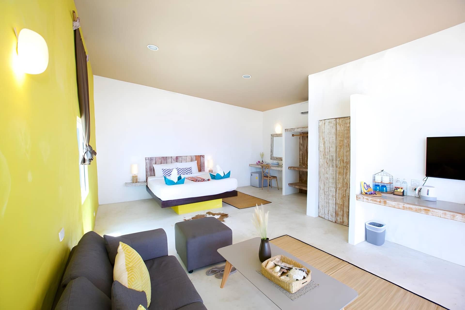 Lime N Soda Beachfront Resort Lime N Soda Beachfront Resort