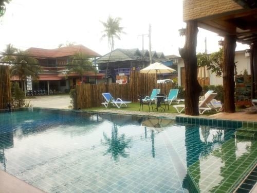บิลลาบอง โฮเทล แอนด์ คาเฟ่ (Billabong Hotel And Cafe)3