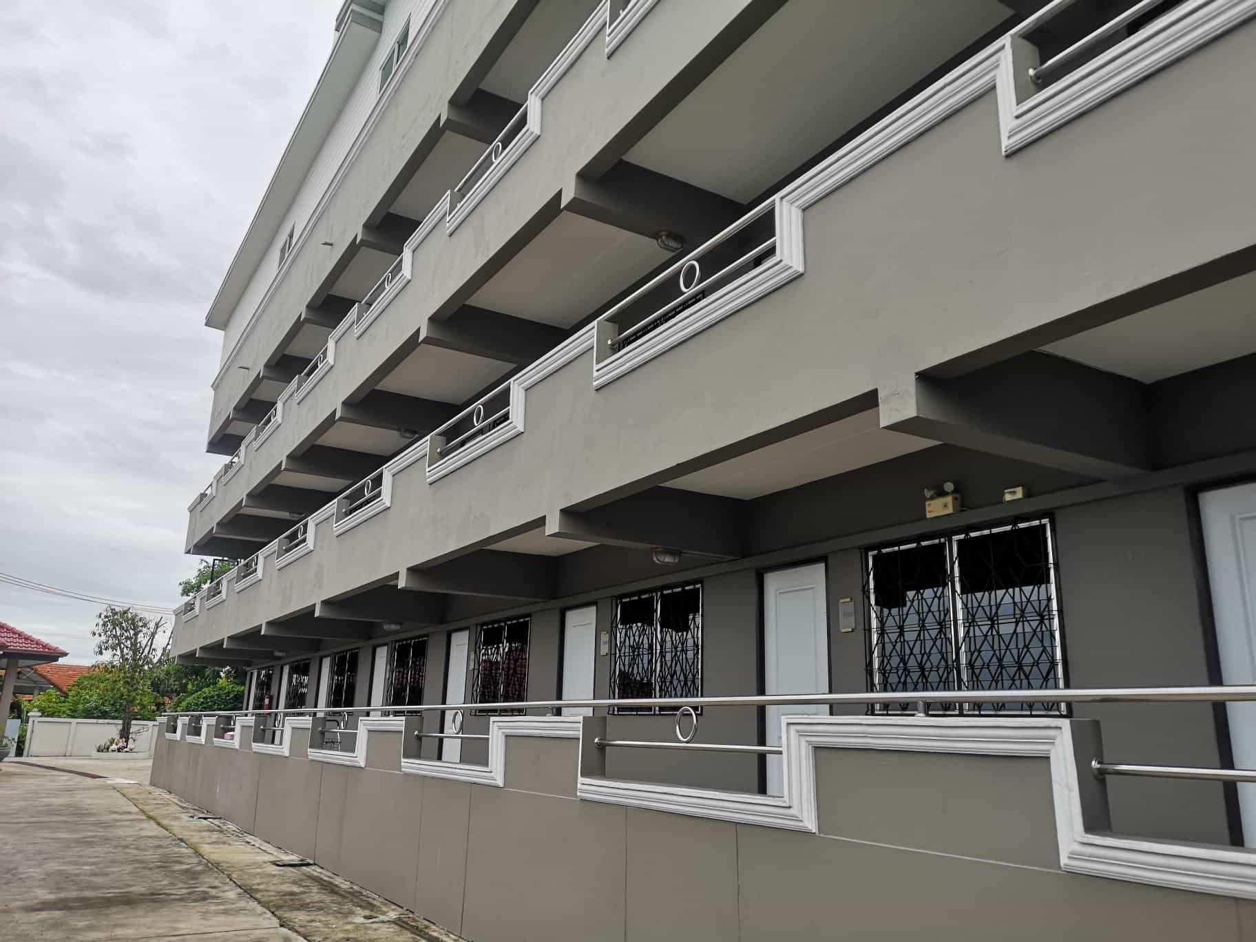 แคปิตัล โอ 75406 โรงแรมเอ็ม โรจนะ แคปิตัล โอ 75406 โรงแรมเอ็ม โรจนะ