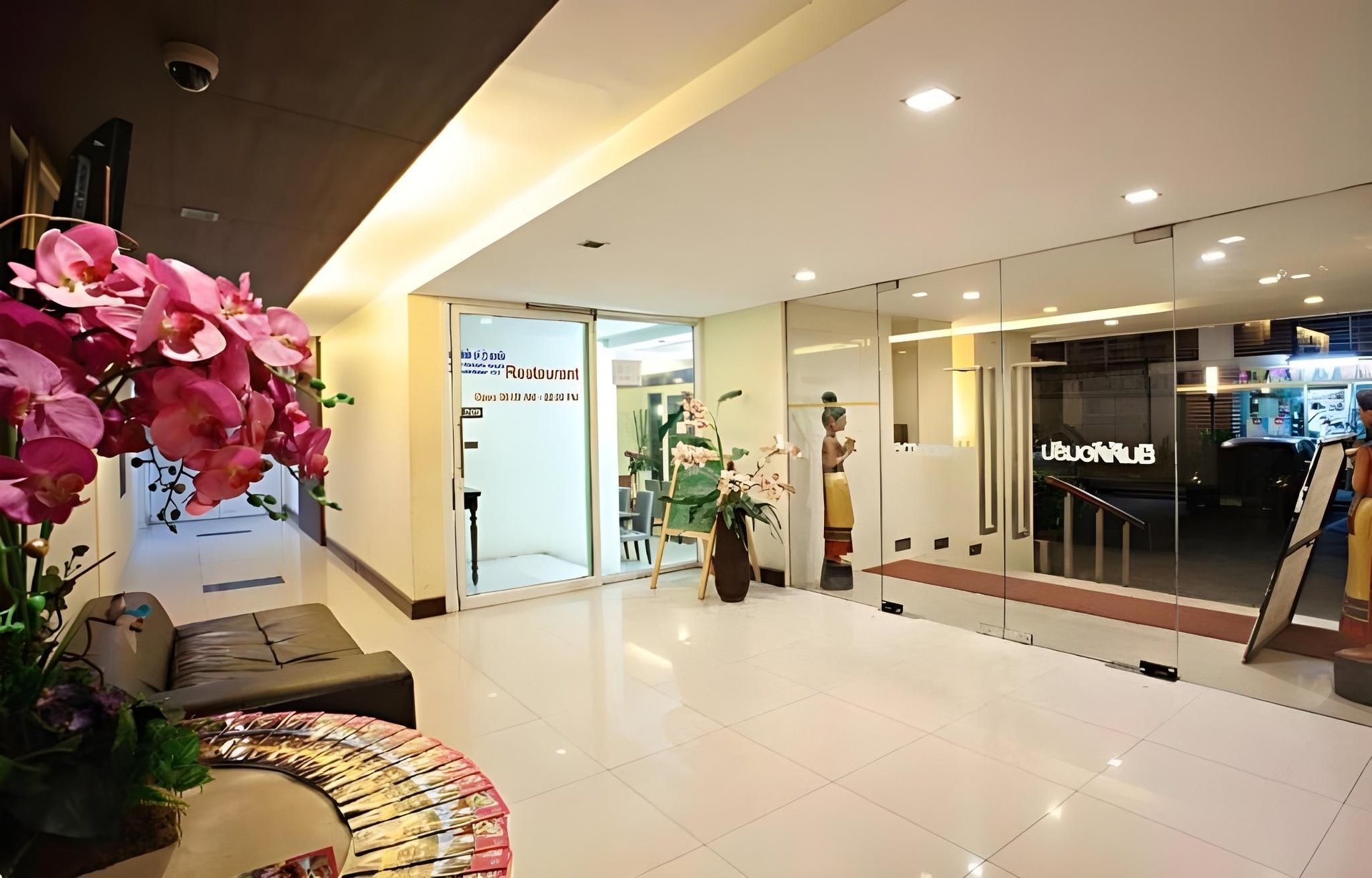 โรงแรมทีเอ็ม แลนด์ (TM Land Hotel)3