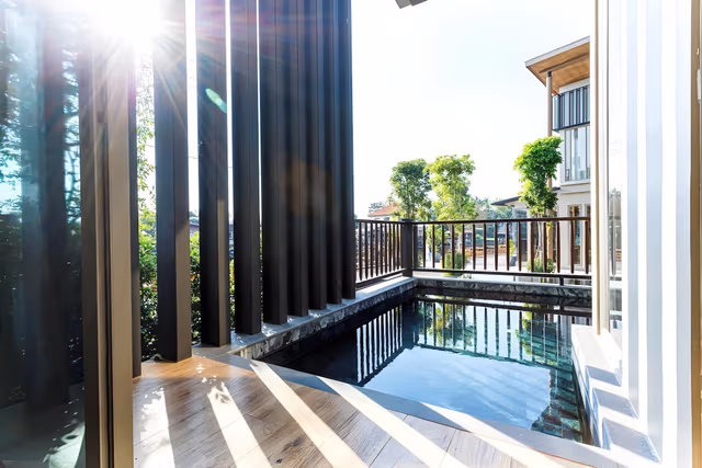 Pool Suite
