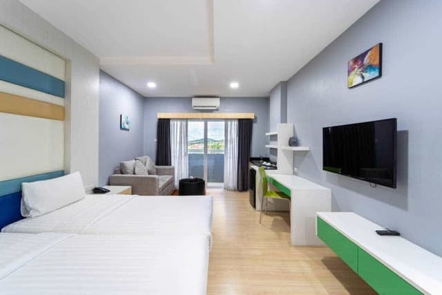 Standard Twin Room