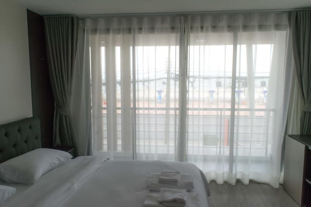 2 Bed Room