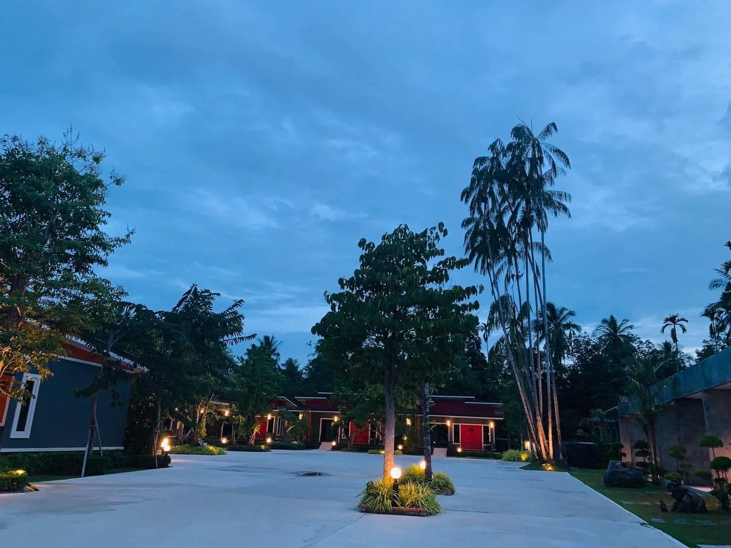 Chang Puak Resort Ronphiboon Nakornsrithamarat Chang Puak Resort Ronphiboon Nakornsrithamarat
