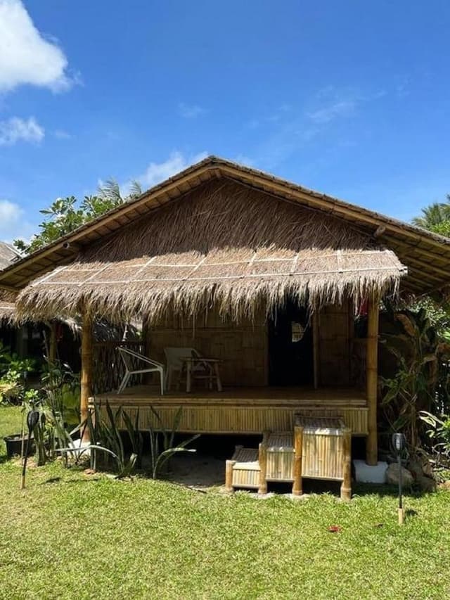 Bungalow, Beachfront