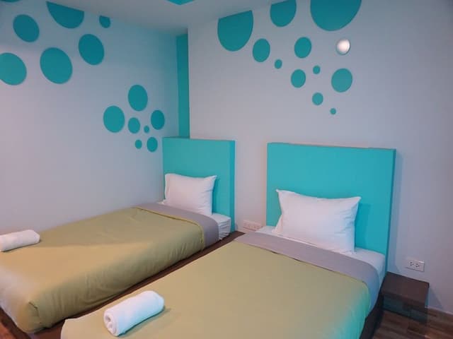 Standard Twin Room
