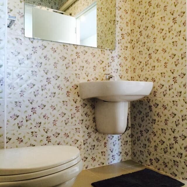 S Twin Room