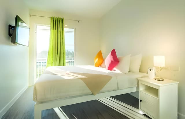One Bedroom Mini Suite