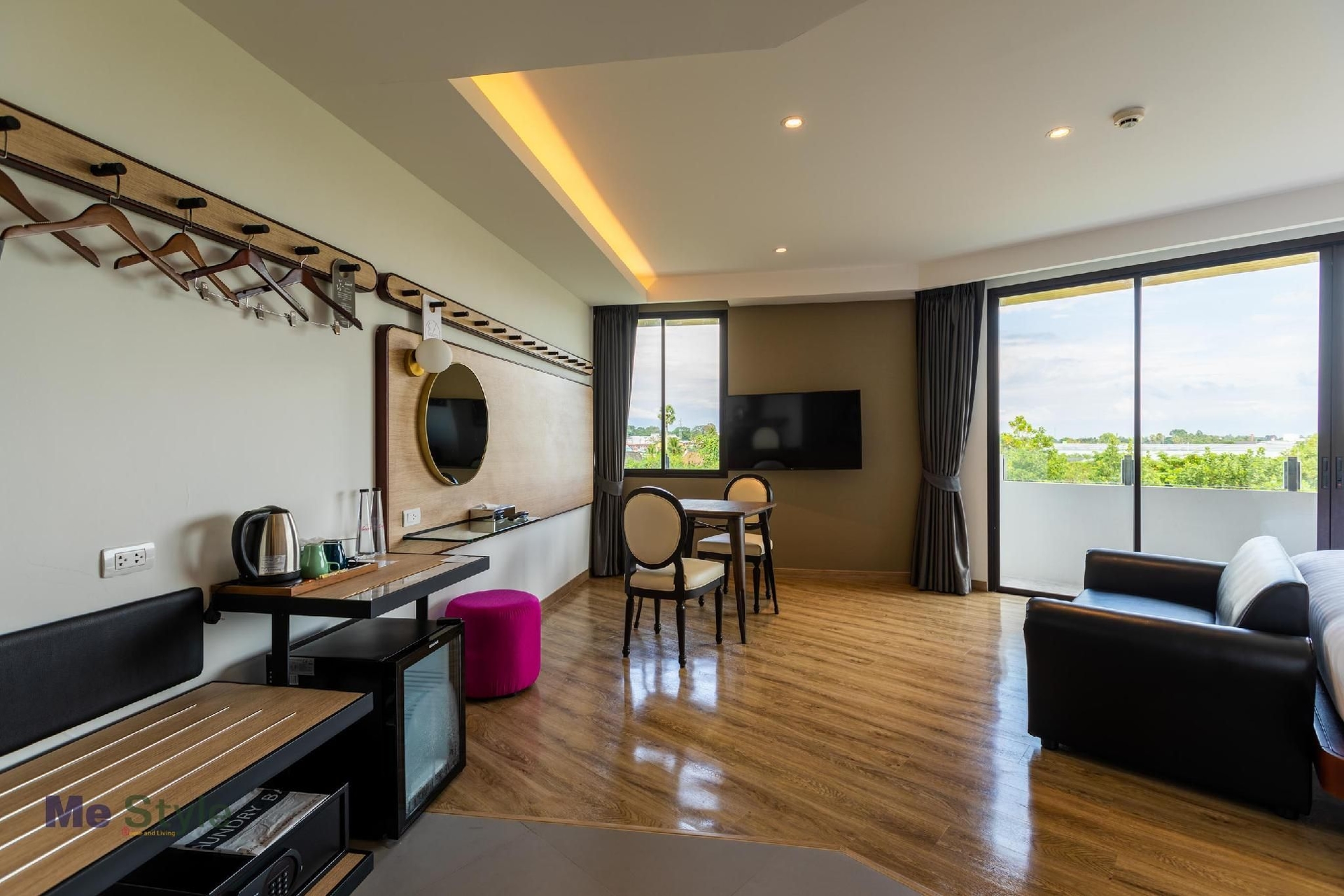 โรงแรมสการ์เลท (Hotel Scarlett)4