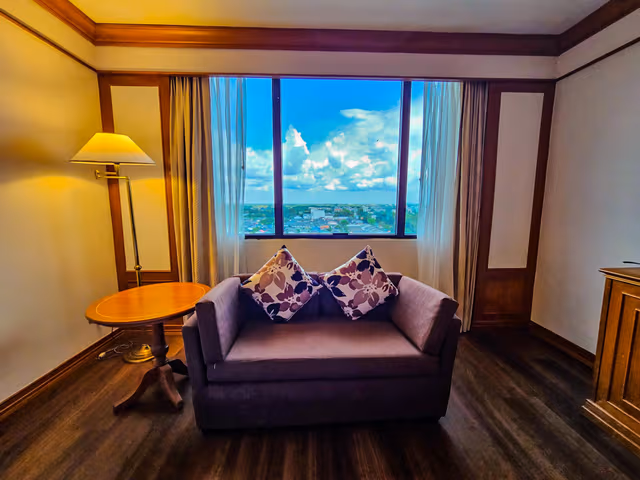 Deluxe Twin Room
