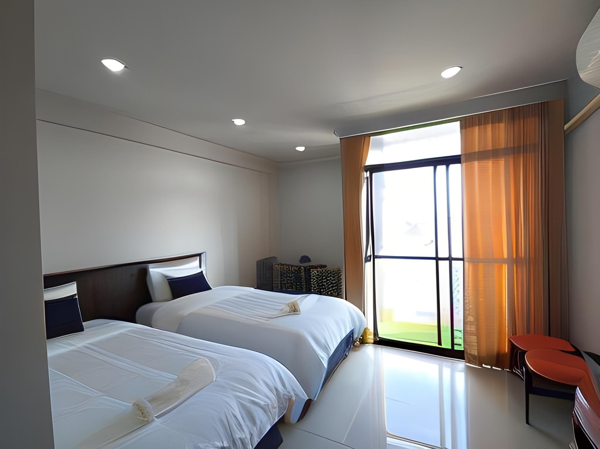 เดอะ รูม เรสซิเดนซ์ (The Rooms Residence)1