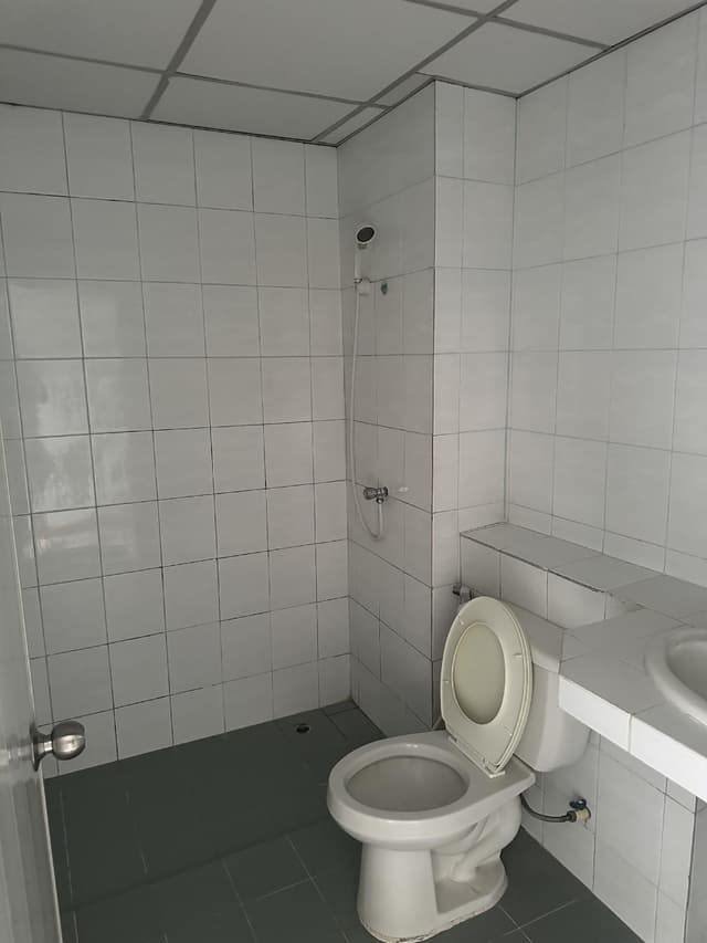 Standard Twin - 2 Single Beds, Non-Smoking