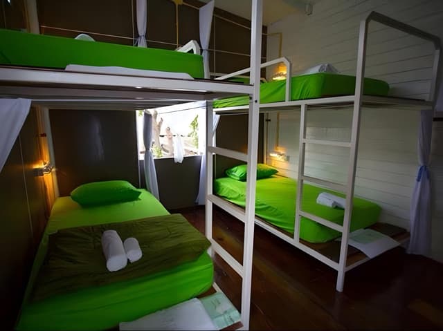 Mixed Dormitory with Shared Bathroom