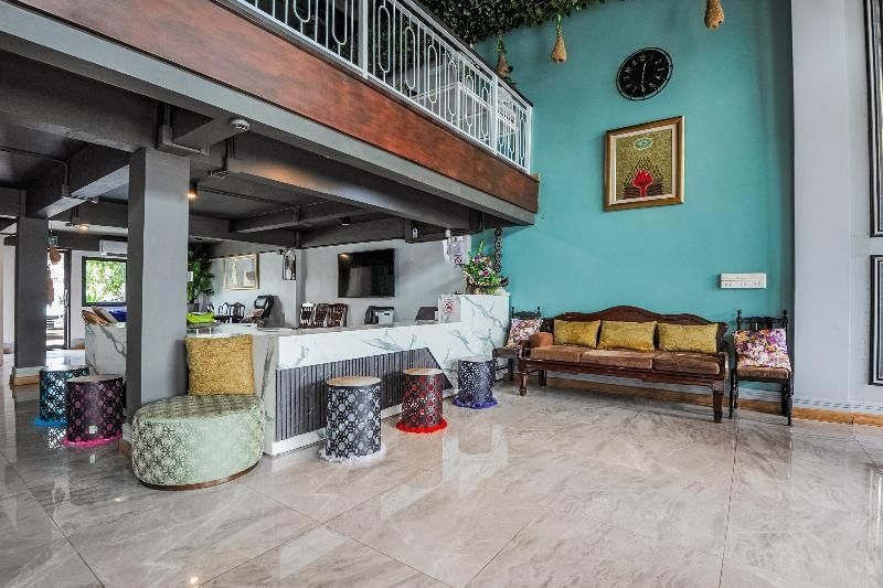 โรงแรมพลอยบุรี บูธีค บายซูซู (Ployburi Boutique Hotel By Zuzu)2