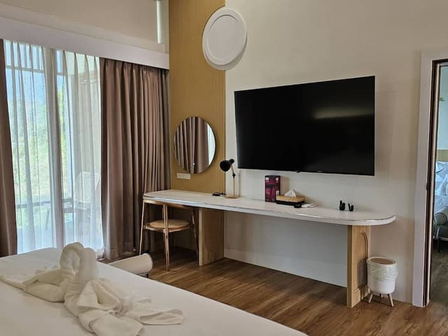 Deluxe Jacuzzi Room