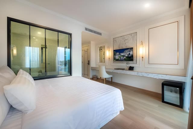 Deluxe Room, River View