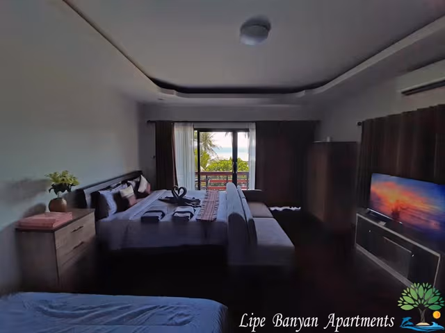 Studio with Balcony