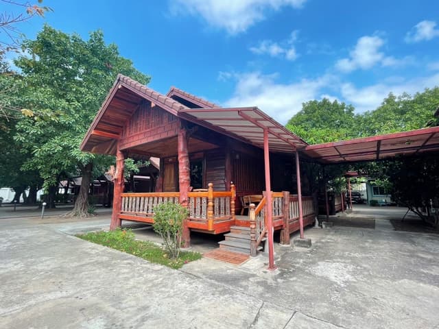 Thai House
