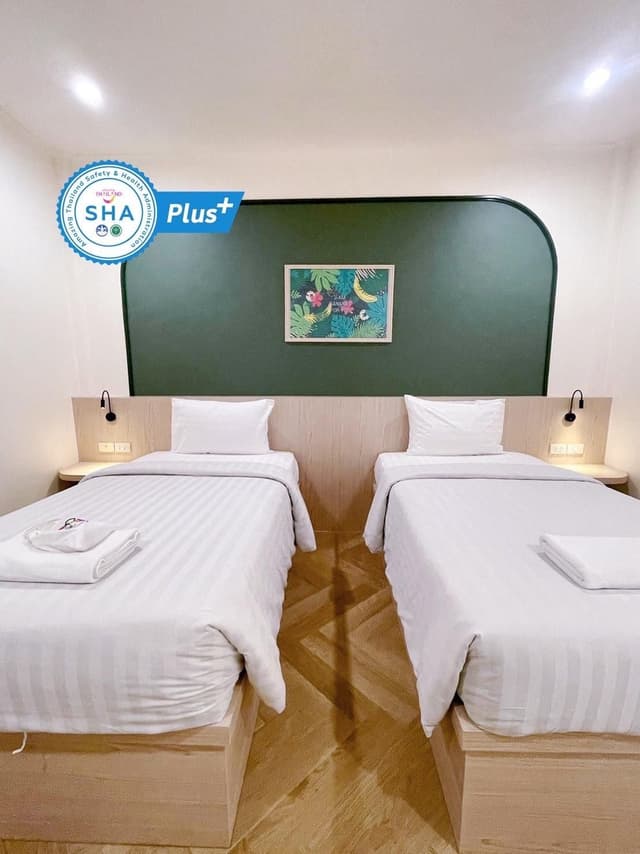 Deluxe Twin Room