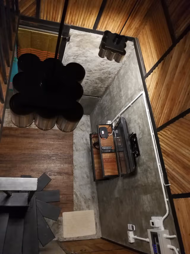 Deluxe room with private bathroom