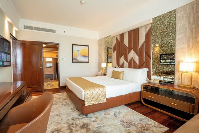 Executive Suite
