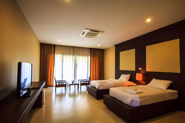 2 Twin Bed