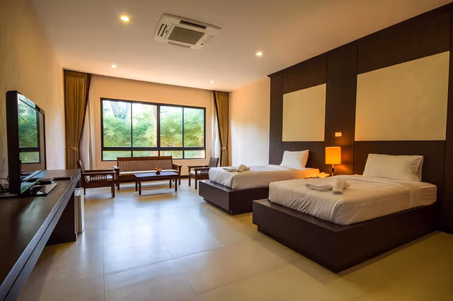 2 Twin Bed