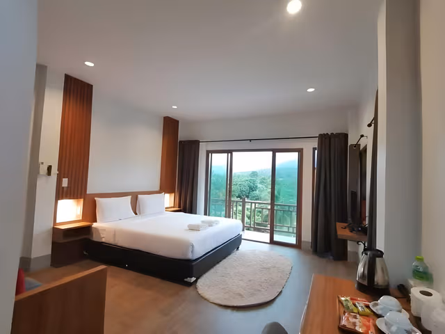 Deluxe Mountain View Room