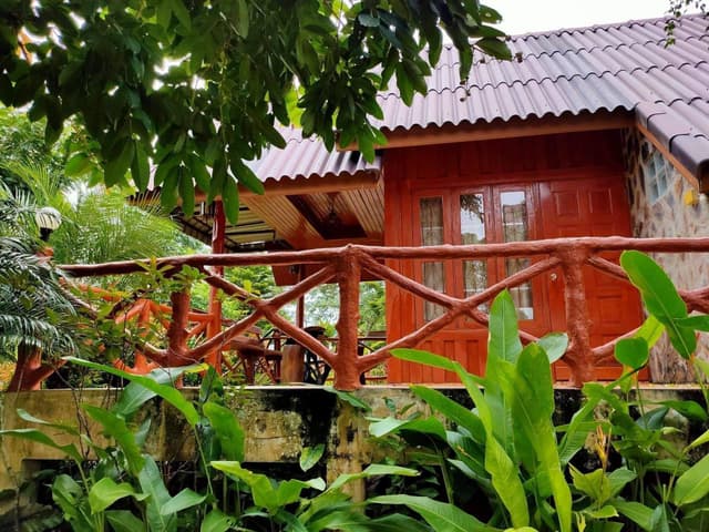Chom Dao Bungalow