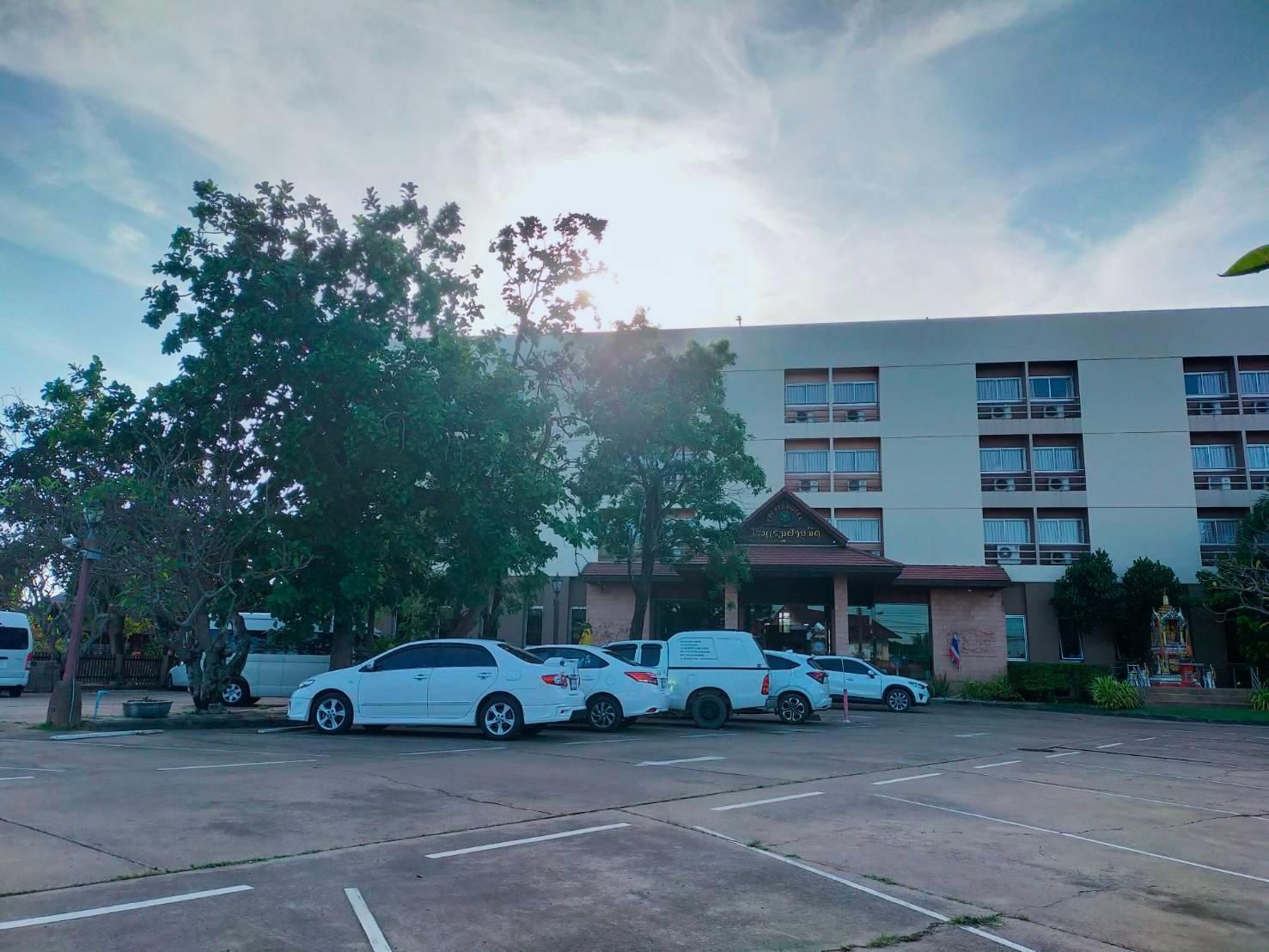 โรงแรมฝ้ายขิด (Faikid Hotel)0