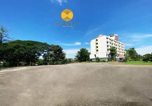 ภูพานเพลซ ภูพานเพลซ
