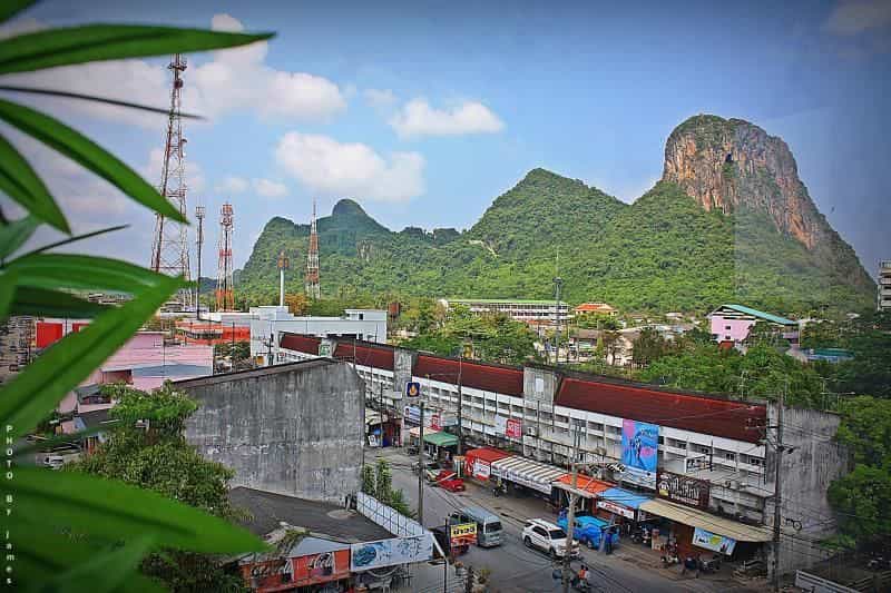 โรงแรมเมอร์เดอลอง