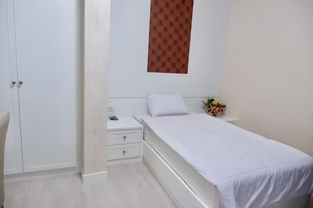 Single - Room