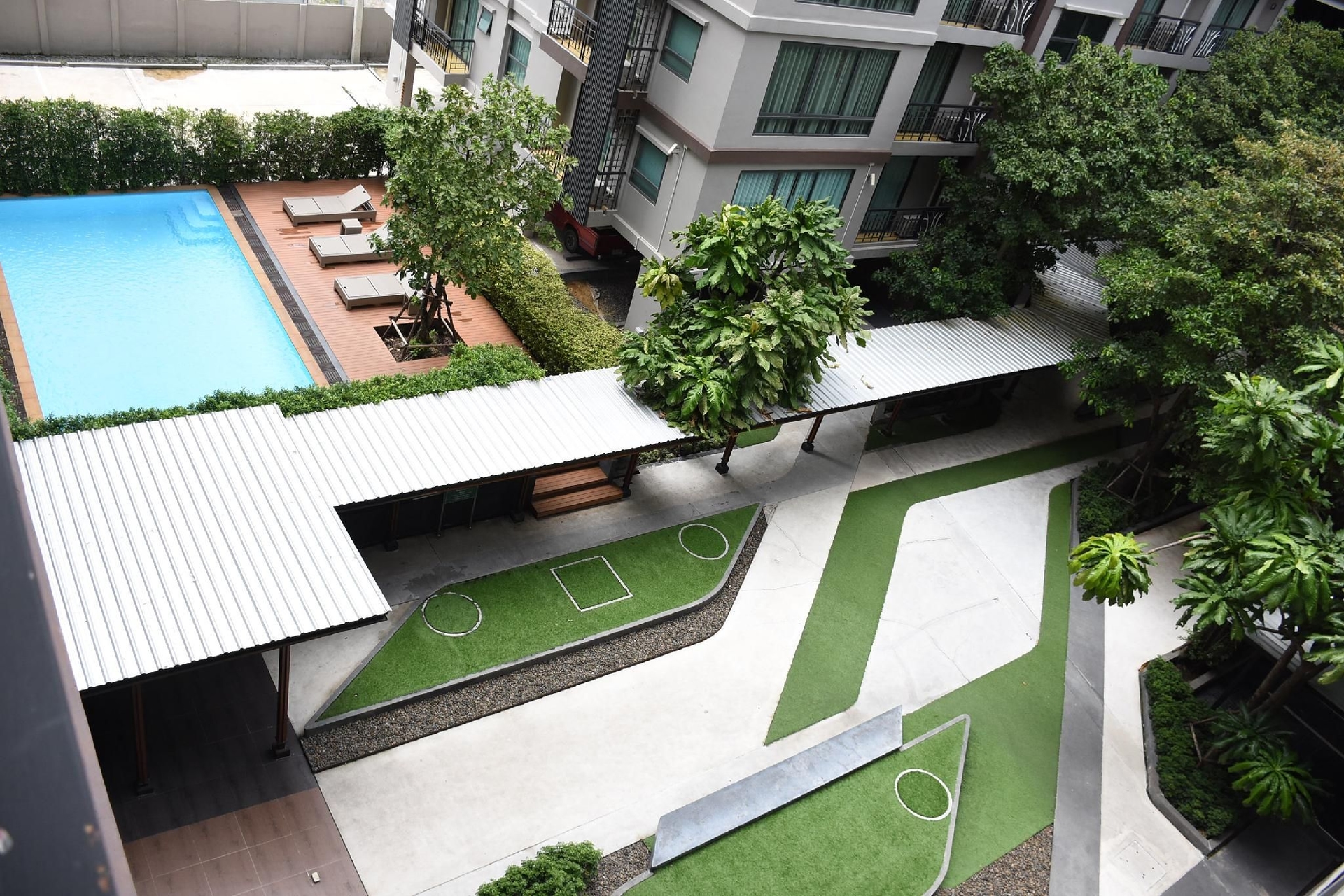 ฌ เฌอ-เดอะ กรีน โฮเทล (Chor Cher-The Green Hotel)4